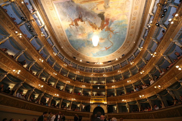 teatro trentino